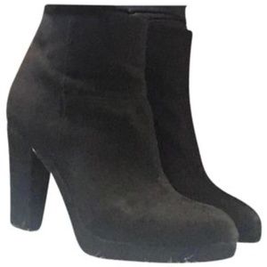 H&M Black suede platform ankle booties high heel